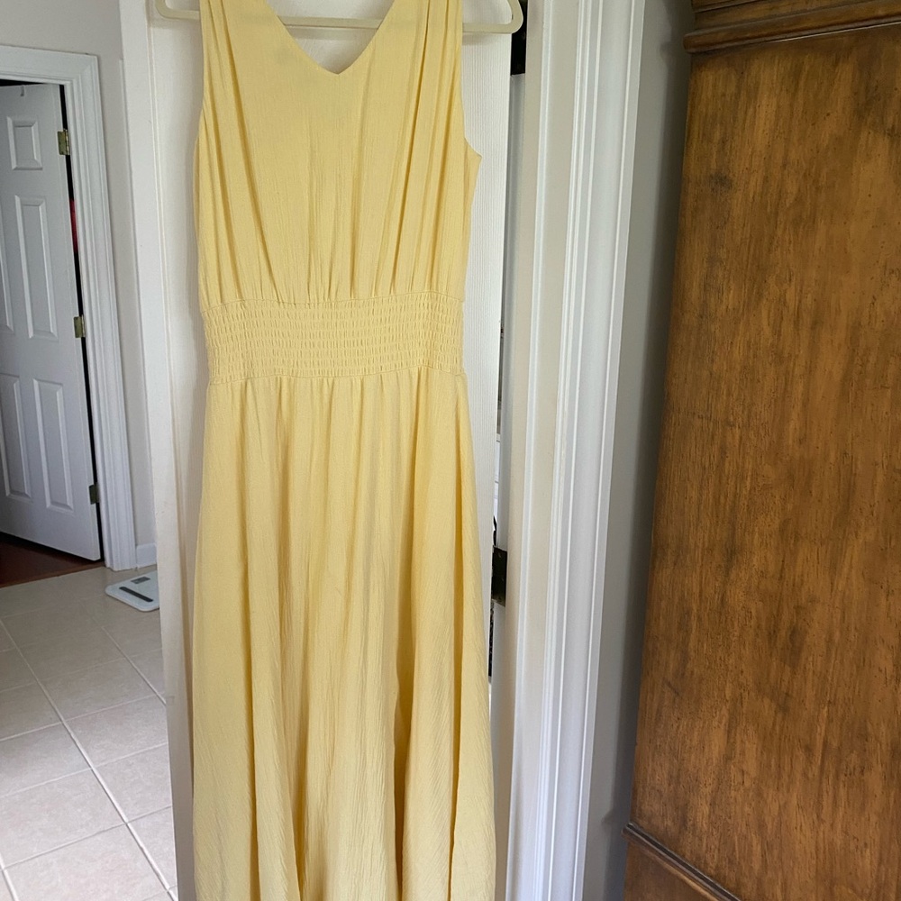 Soft Surroundings large soft yellow dress